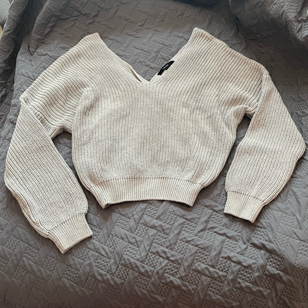 Twist back sweater